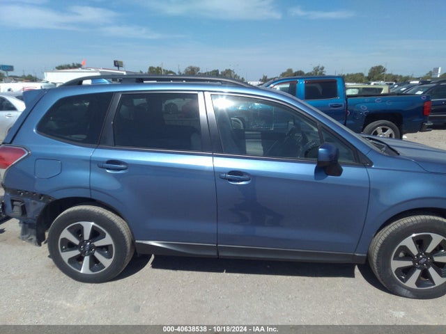 Subaru Forester 2.5i Premium 2018 JF2SJAGCXJH463926 Image 14