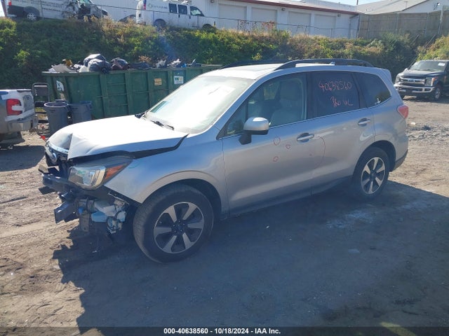 Subaru Forester 2.5i Limited 2018 JF2SJARC4JH403203 Image 2