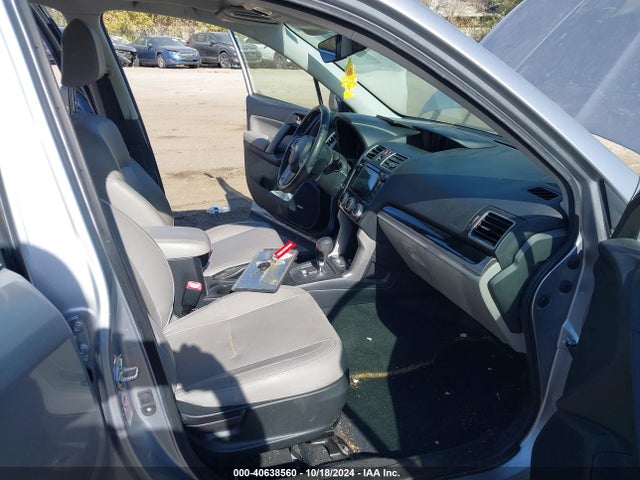 Subaru Forester 2.5i Limited 2018 JF2SJARC4JH403203 Image 5