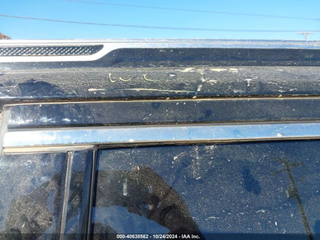 1C4SJVDT5NS117348 Jeep Wagoneer Series Iii 4x4