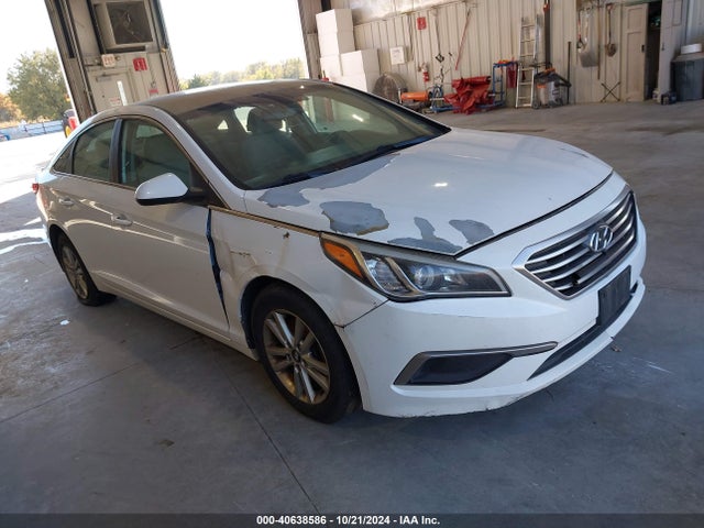 Hyundai SONATA SE 2016 5NPE24AF8GH384164 Image 1