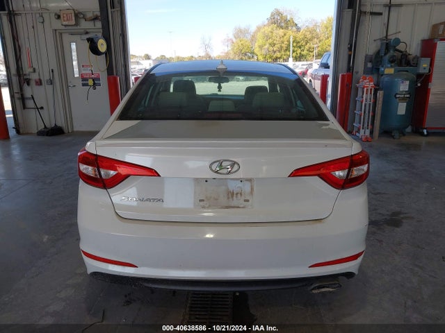 Hyundai SONATA SE 2016 5NPE24AF8GH384164 Image 16