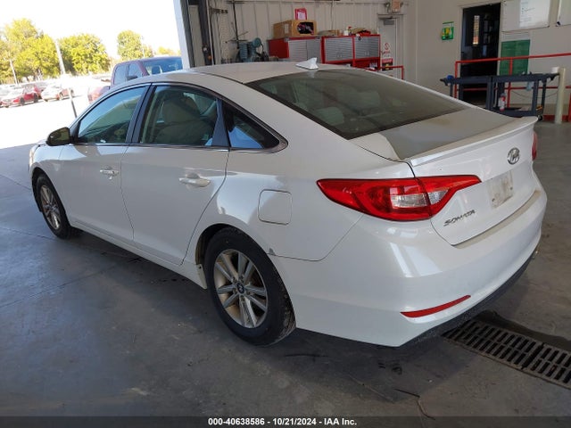 Hyundai SONATA SE 2016 5NPE24AF8GH384164 Image 3