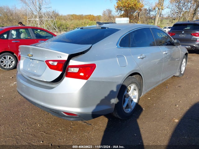 Chevrolet MALIBU LS 2016 1G1ZB5ST5GF255930 Image 4