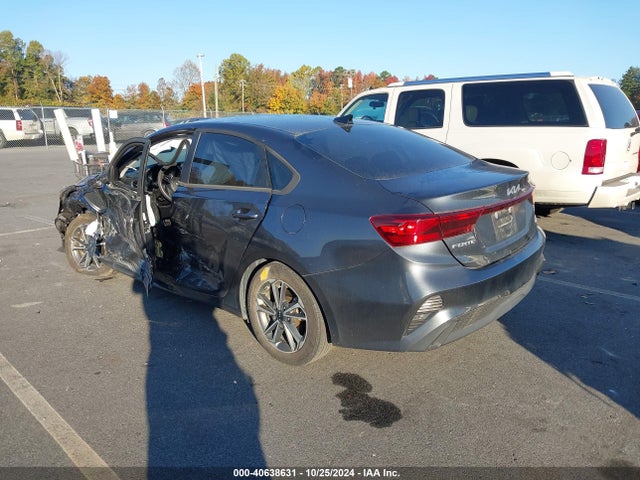 KIA Forte Lxs 2022 3KPF24AD7NE471929 Image 3