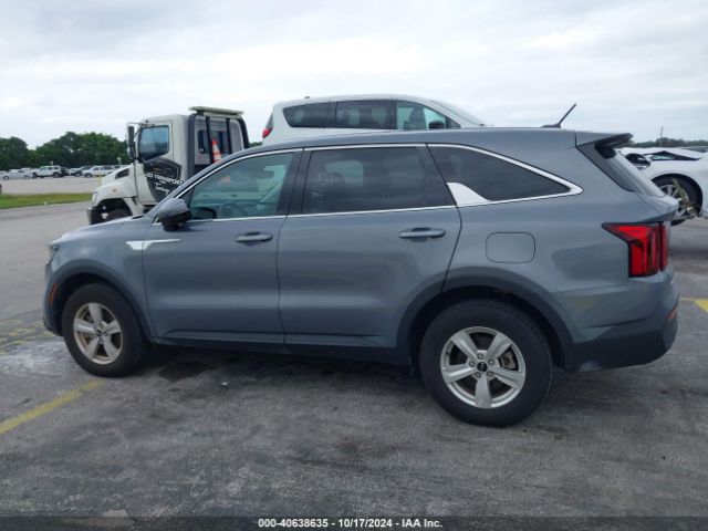 5XYRGDLC0PG196882 KIA SORENTO LX