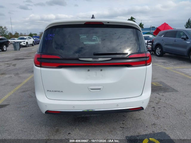 Chrysler Pacifica Touring L 2024 2C4RC1BG4RR106260 Image 16