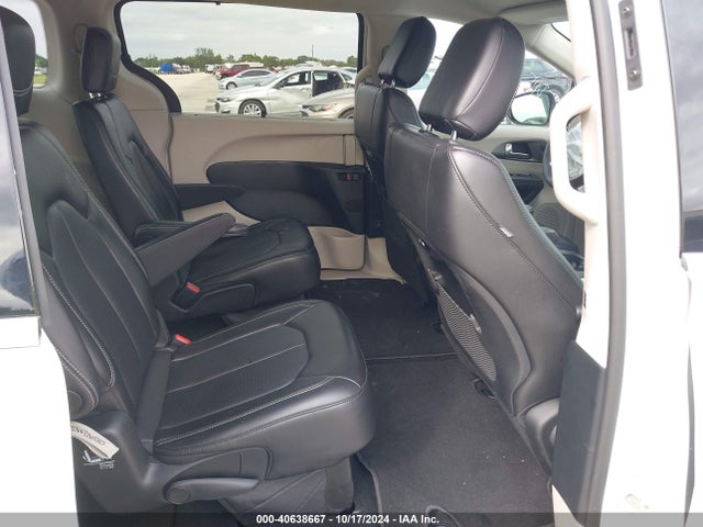 Chrysler Pacifica Touring L 2024 2C4RC1BG4RR106260 Image 8
