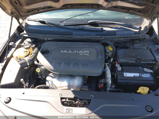 Chrysler 200 S 2015 1C3CCCBB4FN739117 Image 10