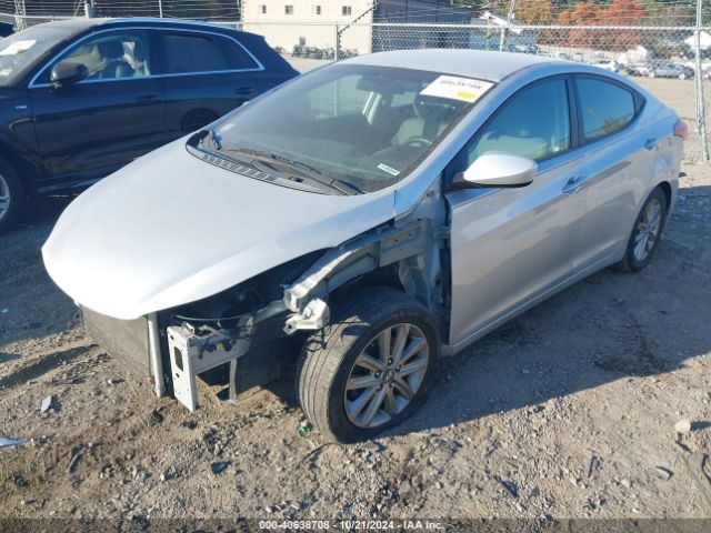 5NPDH4AE5FH571765 Hyundai ELANTRA SE