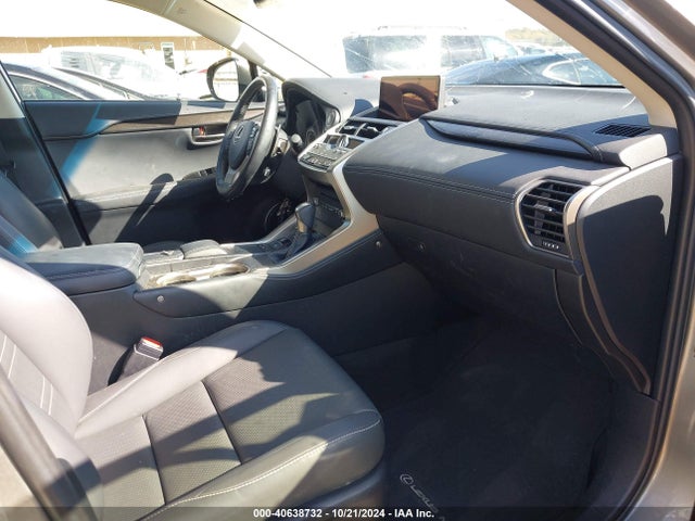 JTJYARBZ6J2095716 Lexus NX 300