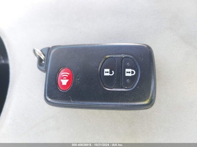 Toyota Prius Two 2015 JTDKN3DU0F0480297 Image 11
