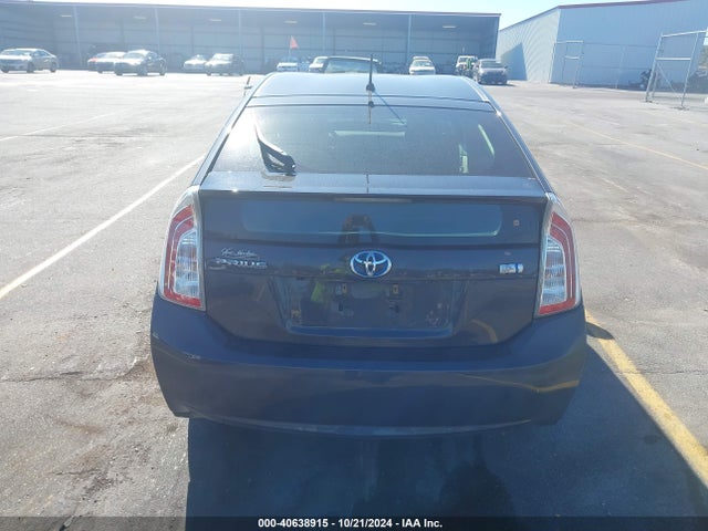 Toyota Prius Two 2015 JTDKN3DU0F0480297 Image 16