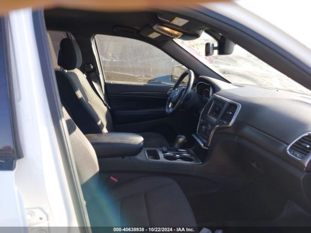 1C4RJFAG0JC424569 Jeep Grand Cherokee Upland 4x4