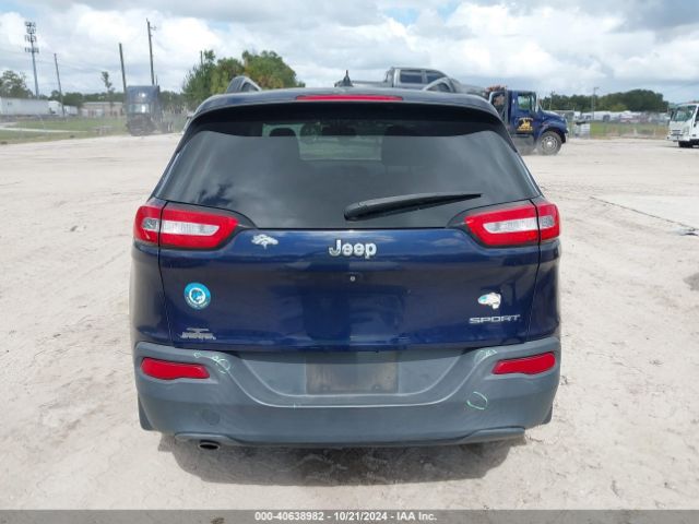 1C4PJLAB6GW200952 Jeep Cherokee Sport