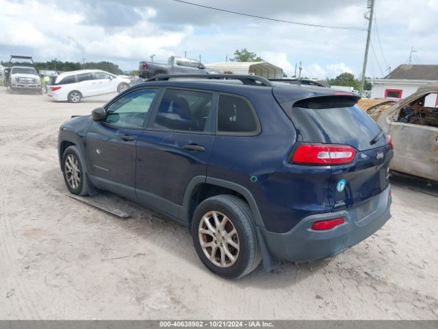 1C4PJLAB6GW200952 Jeep Cherokee Sport