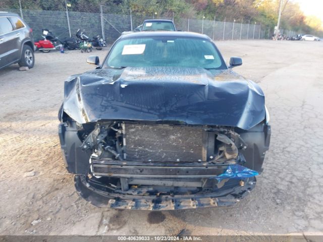 1FA6P8AM2H5228267 Ford Mustang V6