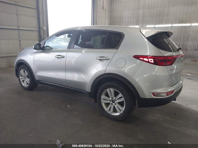 KIA Sportage Lx 2018 KNDPM3AC4J7488052 Image 3