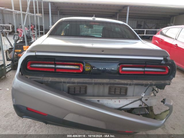 2C3CDZBT8GH232658 Dodge Challenger R/t Plus
