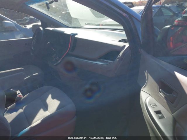 5TDZK3DC6GS738089 Toyota Sienna L 7 Passenger