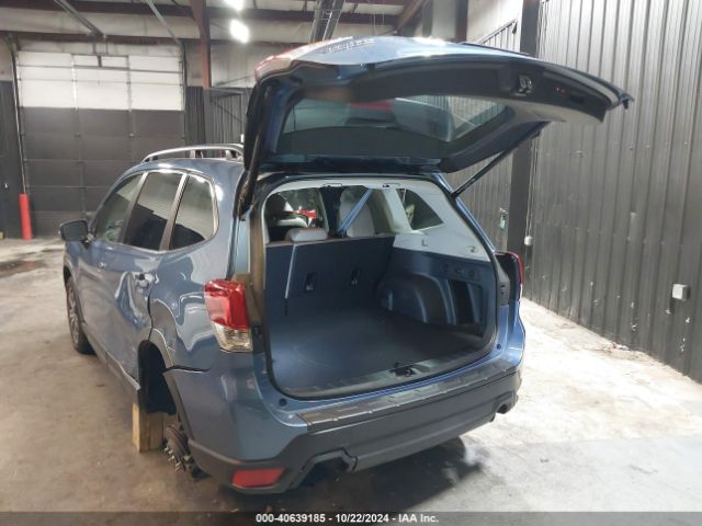 JF2SKANC4PH483906 Subaru Forester Limited
