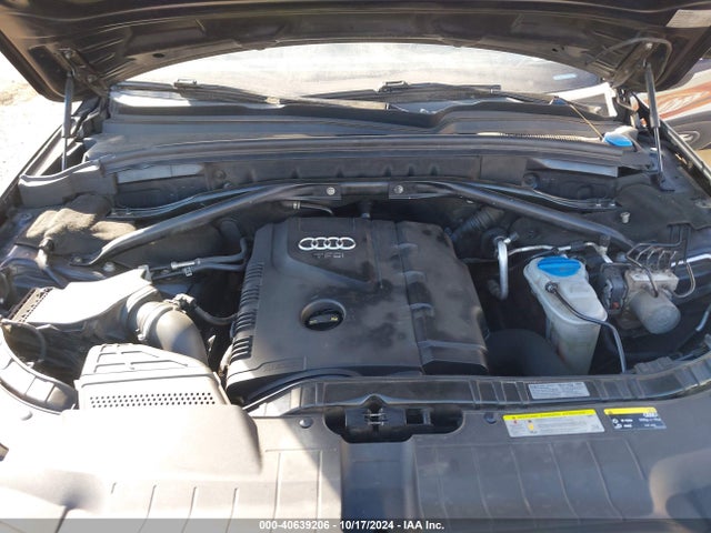Audi Q5 2.0t Premium 2014 WA1LFAFP1EA101582 Image 10