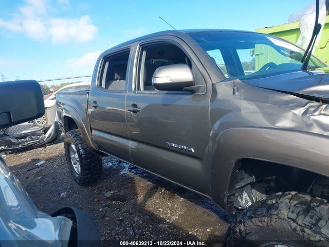 Toyota Tacoma Double Cab Prerunner 2014 3TMJU4GN8EM159600 Image 13