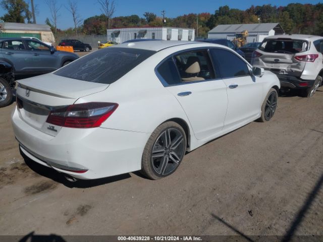 1HGCR3F94HA021385 Honda Accord Touring V6