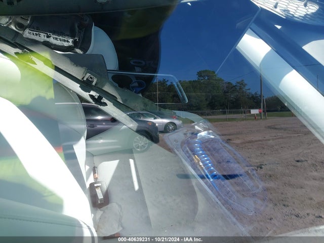 2023 TESLA MODEL 3 5YJ3E1EB2PF389329 Photo 4