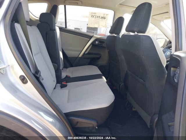 Toyota Rav4 Xle 2016 2T3RFREV6GW525620 Image 8