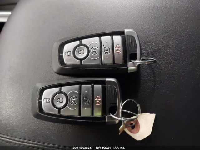 2FMPK4J98NBA04585 Ford EDGE SEL