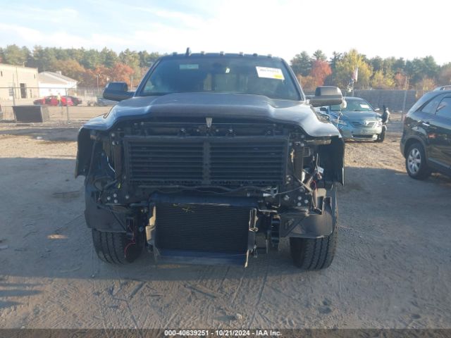3C6UR5DL4NG379944 RAM 2500 Big Horn  4x4 6'4 Box