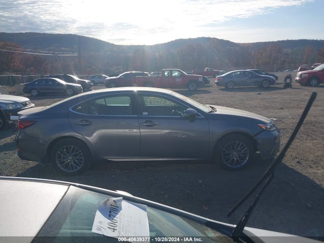 Lexus ES 350 2018 58ABK1GGXJU117935 Image 13