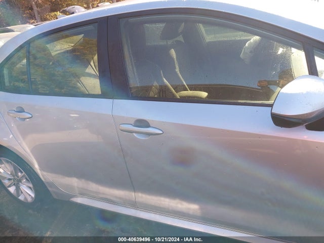 Toyota COROLLA LE 2022 JTDVPMAE3N3028657 Image 14