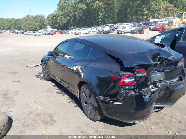 2022 TESLA MODEL 3 5YJ3E1EA4NF338757 Photo 2