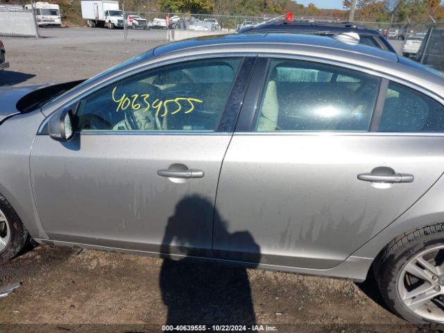 YV140MFK4F1349435 Volvo S60 T5 Drive-e Premier
