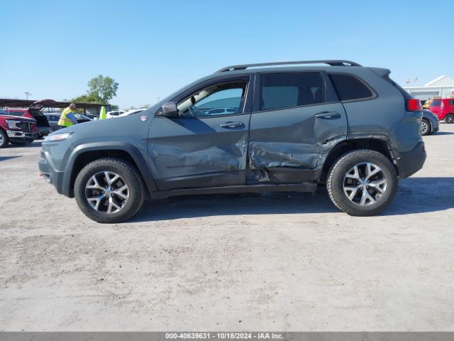 1C4PJMBS6FW698959 Jeep Cherokee Trailhawk