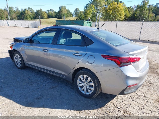 Hyundai ACCENT SE 2022 3KPC24A64NE183418 Image 3