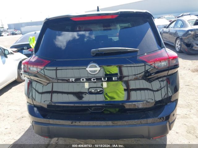 5N1BT3BA2SC767238 Nissan ROGUE SV