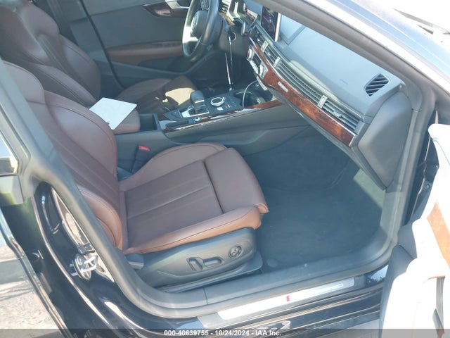 WAUENCF50JA041863 Audi A5 2.0t Premium