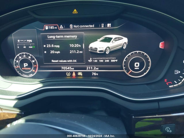 WAUENCF50JA041863 Audi A5 2.0t Premium