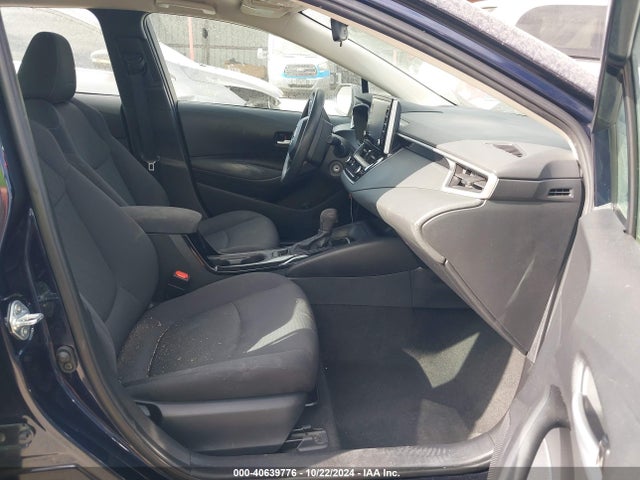 5YFEPMAE1MP255335 Toyota COROLLA LE