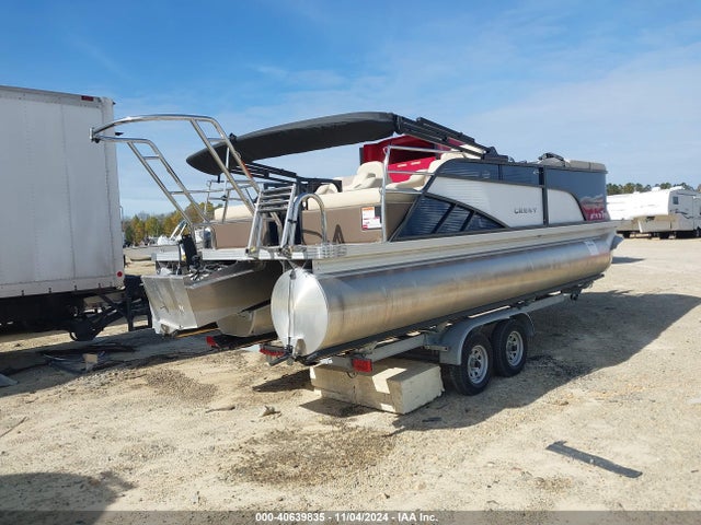 40639835 :رقم المزاد ، 5KZBB2226PA073343 vin ، 2023 Crest Iii Pontoon مزاد بيع