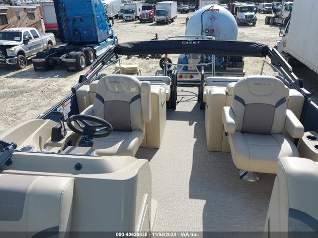 40639835 :رقم المزاد ، 5KZBB2226PA073343 vin ، 2023 Crest Iii Pontoon مزاد بيع