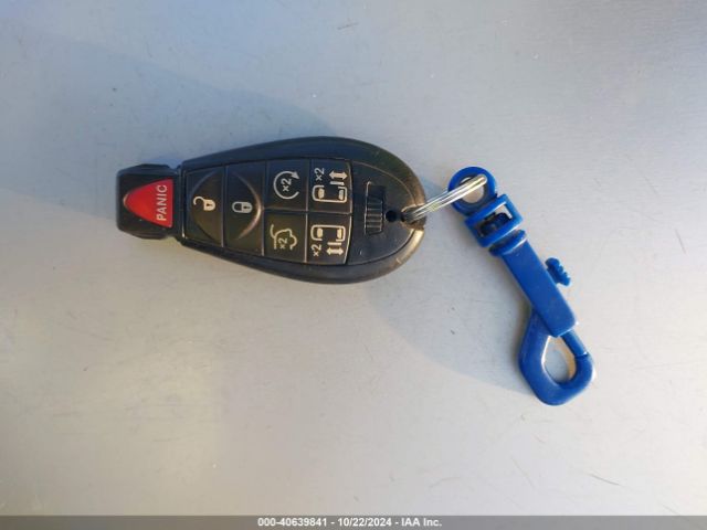 2C4RC1CG9ER455696 Chrysler Town & Country Touring-l