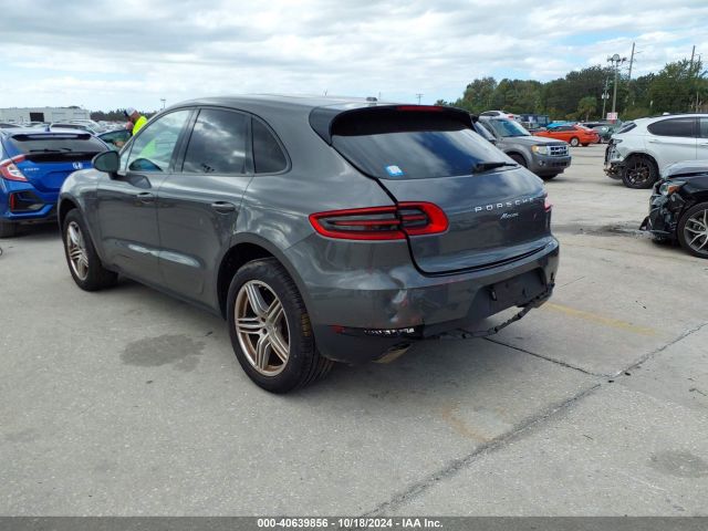 2018 PORSCHE MACAN WP1AA2A56JLB10394 Photo 2
