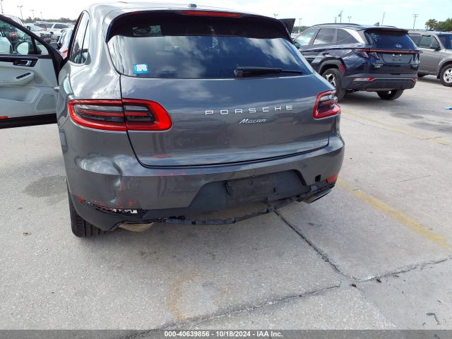 2018 PORSCHE MACAN WP1AA2A56JLB10394 Photo 5