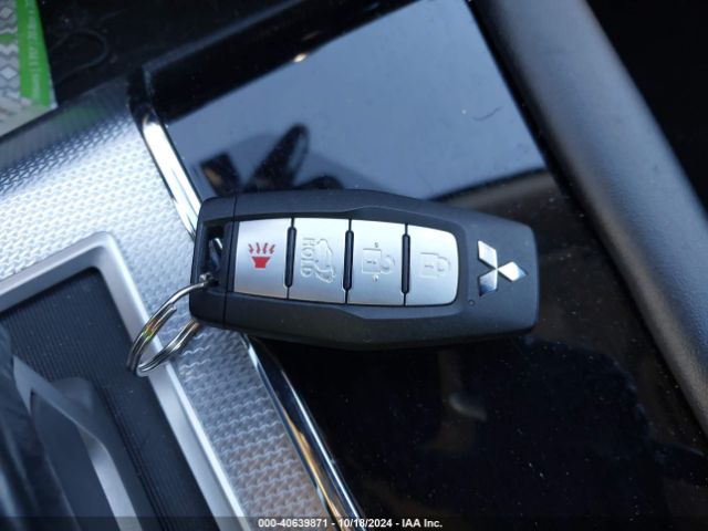 2022 MITSUBISHI OUTLANDER JA4J4VA80NZ061744 Photo 10