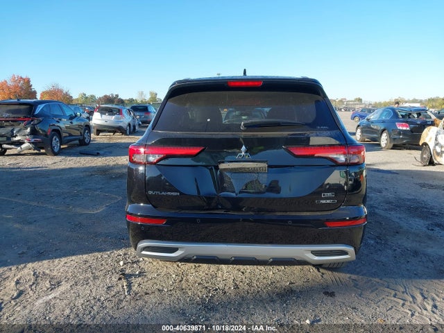 JA4J4VA80NZ061744 Mitsubishi Outlander Sel Special Edition