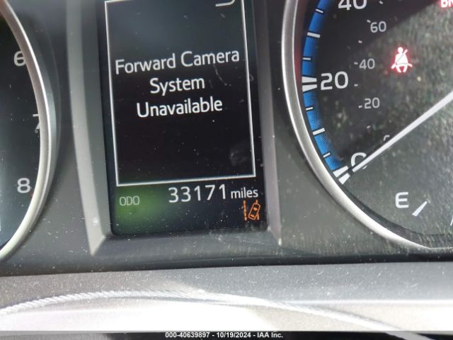 JTMZFREV5HJ126830 Toyota RAV4 LE